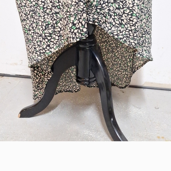 NEW! Vintage-Style Midi Dress, Green Floral ๐ฒ๐ฒ๐ฒ 10 DOLLARS EACH IF BUNDLE 3 - Picture 5 of 7